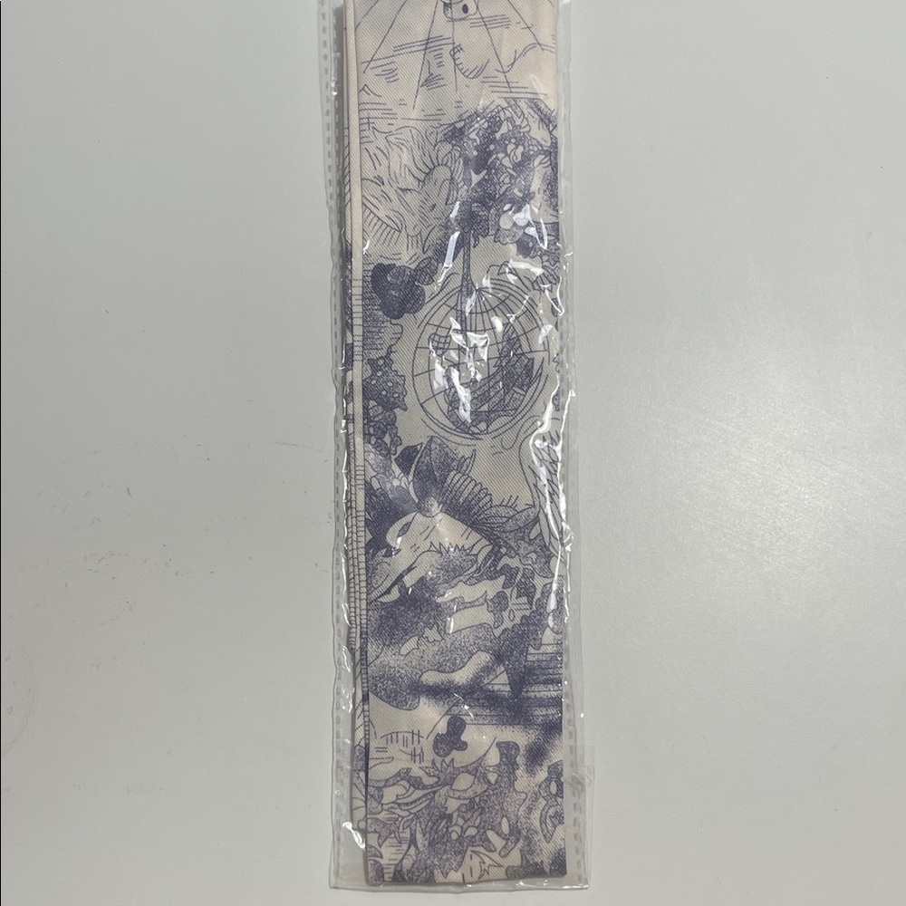 Decorative Navy and Ivory Printed Scarf Belt